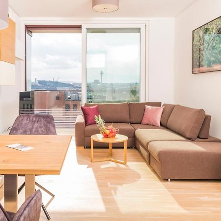 Triiiple Tower Dream Apartments With Rooftop-Summer-Pool Wien Eksteriør billede