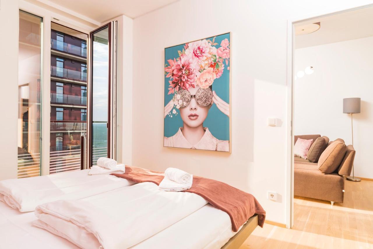 Triiiple Tower Dream Apartments With Rooftop-Summer-Pool Wien Eksteriør billede