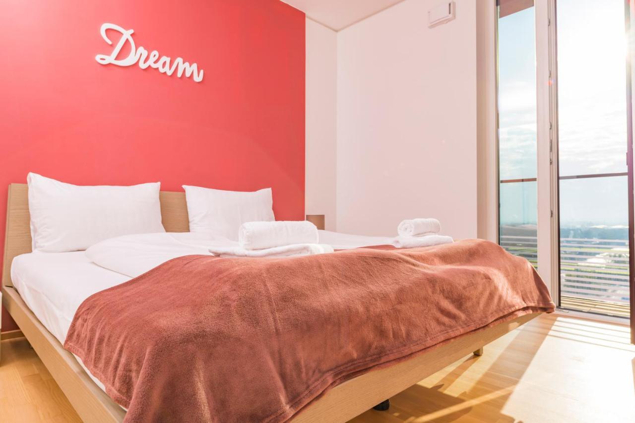 Triiiple Tower Dream Apartments With Rooftop-Summer-Pool Wien Eksteriør billede